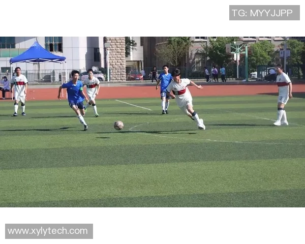 足球毕业礼物：为青春留下一场精彩的回忆与梦想的起航